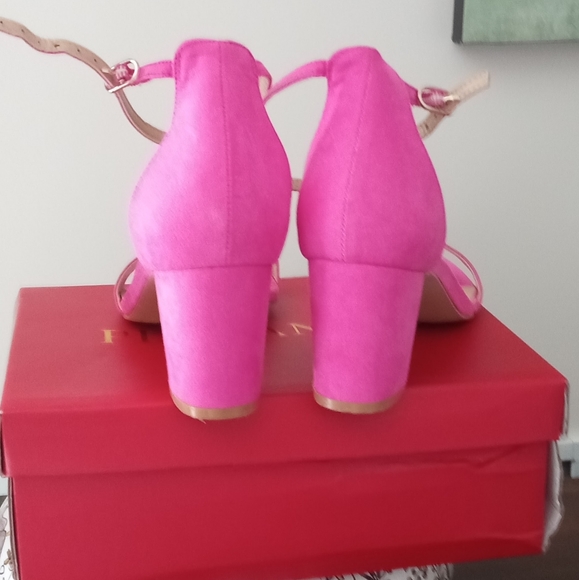 NWT PIZZ ANNU Block Heel Sandals - Picture 6 of 10